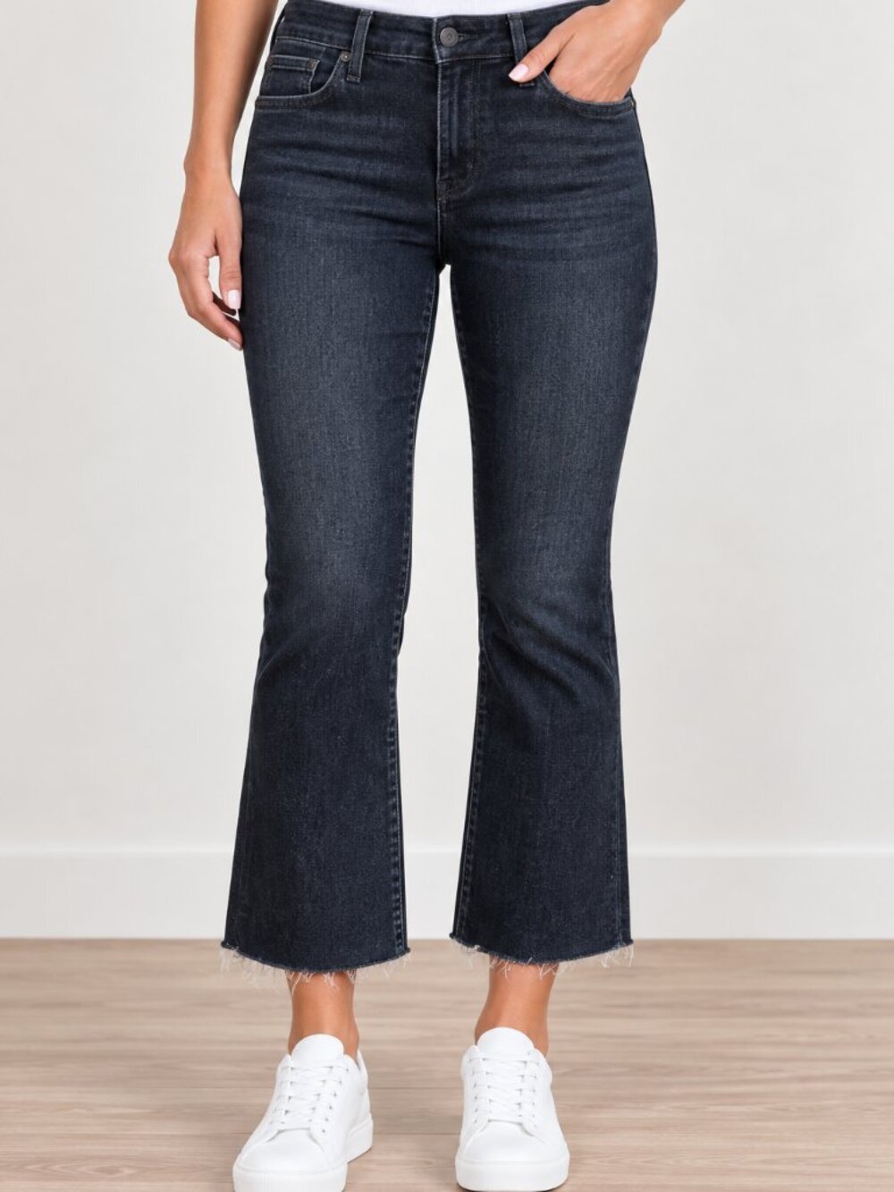NWT AG Jodi Crop High Rise Slim Flare Jeans 29